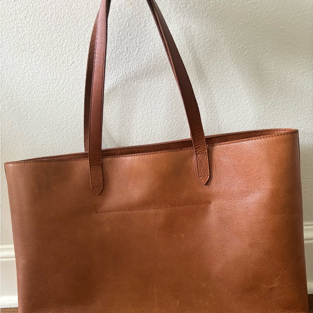 Madewell transport tote with zipper